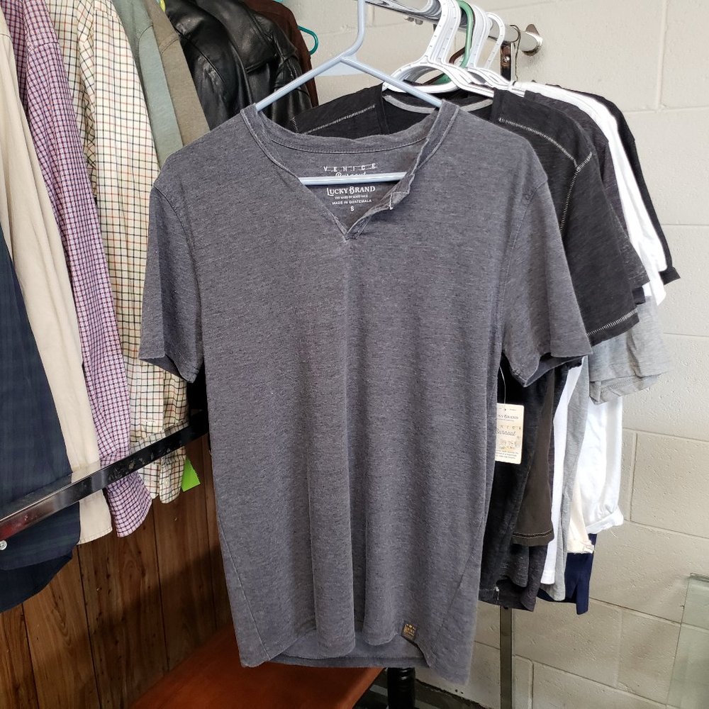 LUCKY BRAND ~ Venice Burnout Short Sleeve Shirt ~ Gray ~ Small